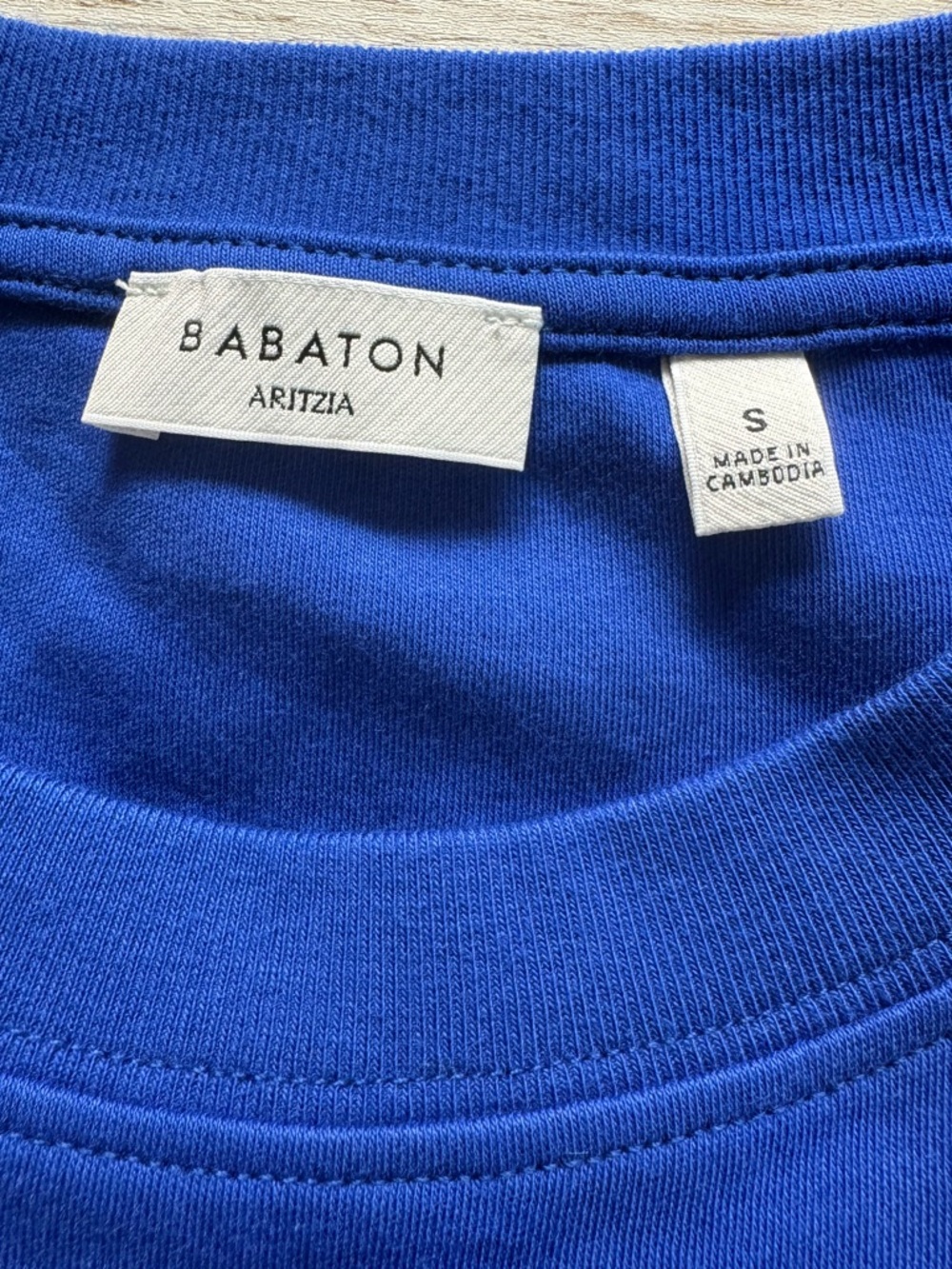 Babaton Aritzia InterLock Cotton Function T-Shirt Ablaze Blue limited edition M - Picture 4 of 8
